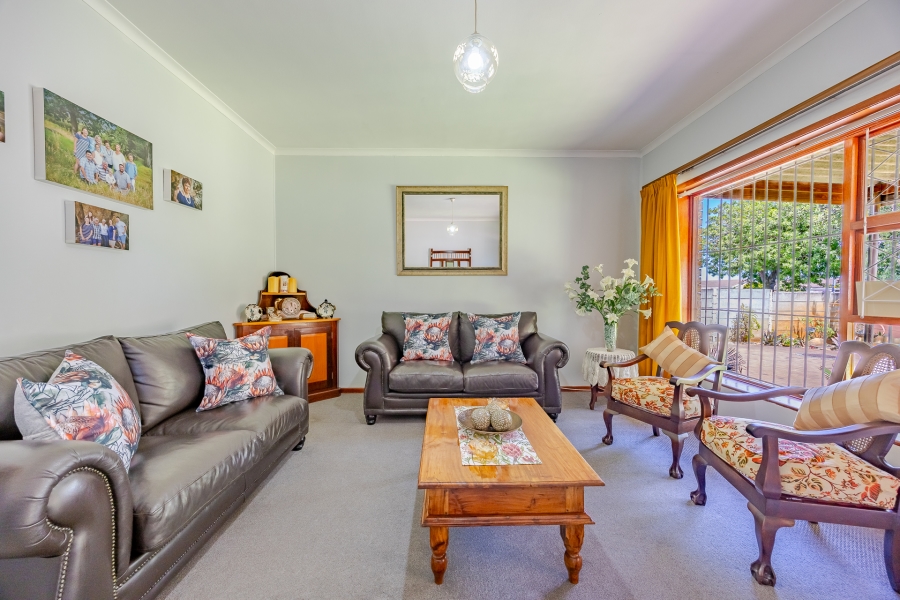 3 Bedroom Property for Sale in Bothasig Western Cape